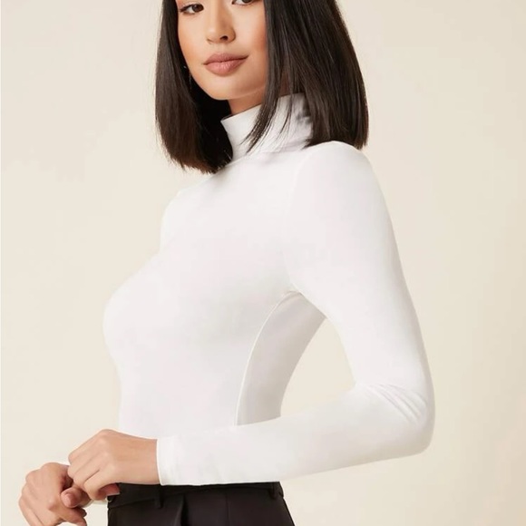 5 colors available— Basic mock Neck stretchy Fitted long sleeves top - Picture 11 of 14